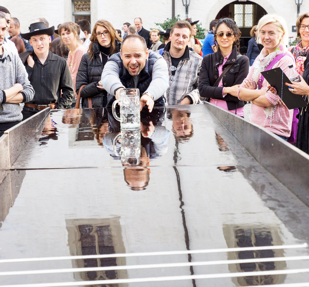 Masskrug-/Bierhumpen-Curling black