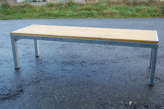 Podeste / Kleine Bühne