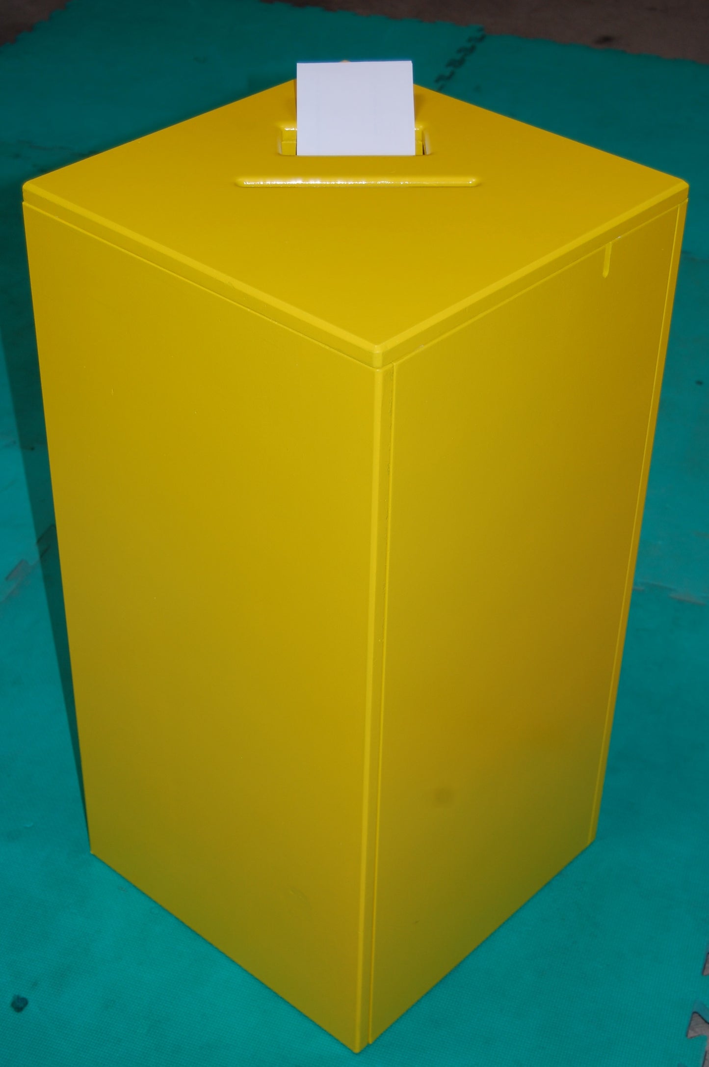 Wettbewerbs-Urne (gelb)