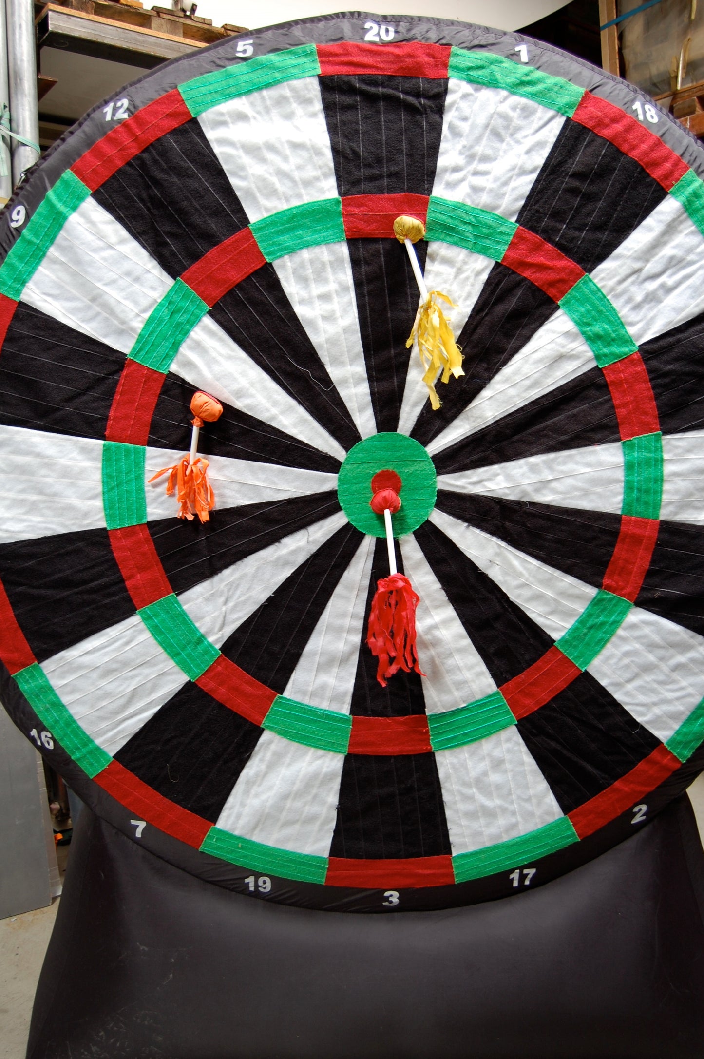 Mega-Dart aufblasbar