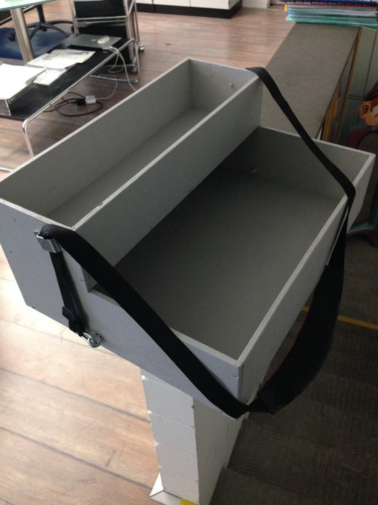 Bauchladen doppelstöckig