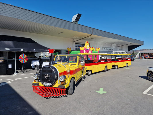 Bimmelbahn Jeep Loki gelb