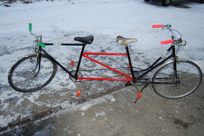 Jux Velo Tandem Rücken an Rücken