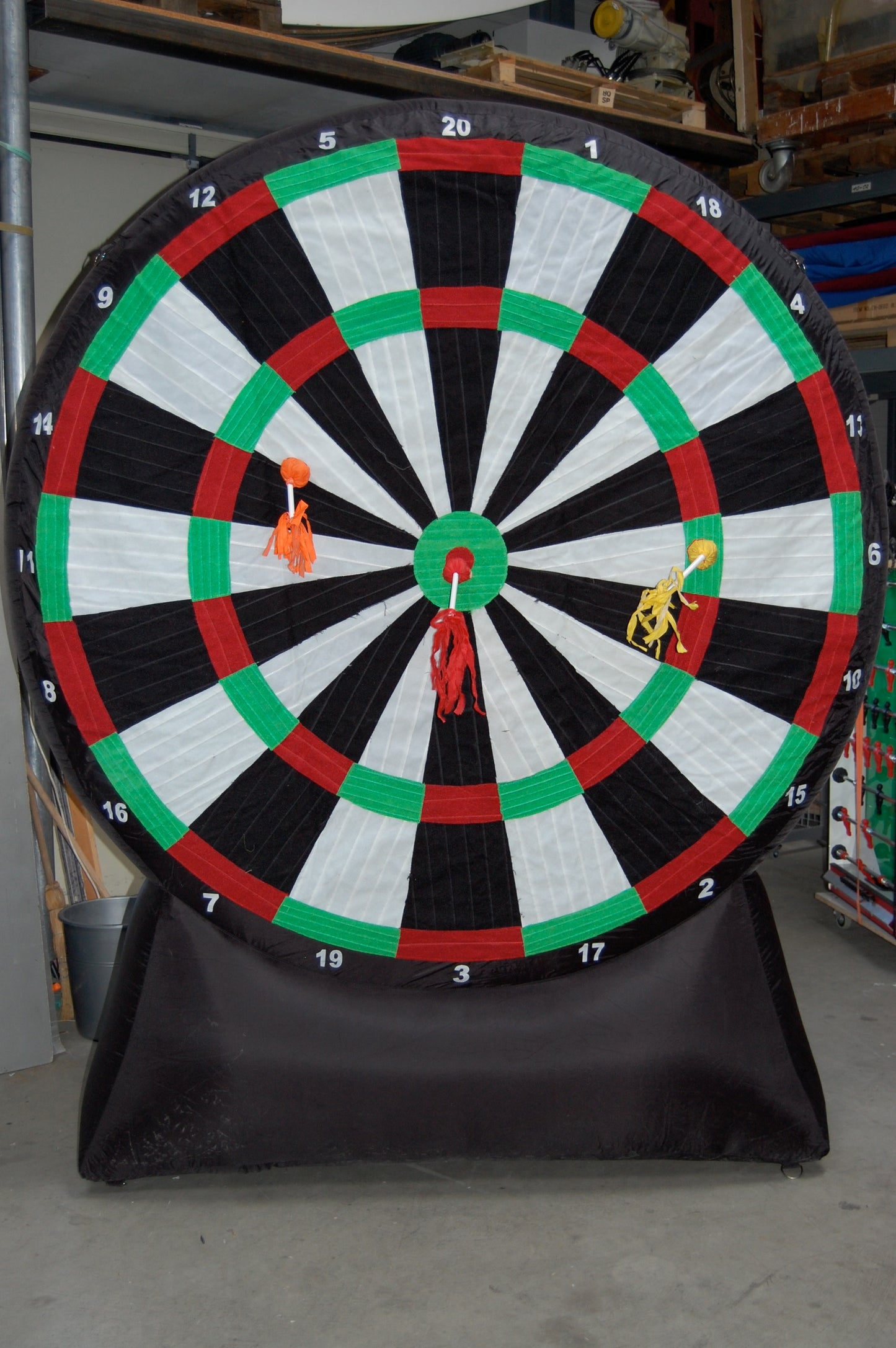 Mega-Dart aufblasbar